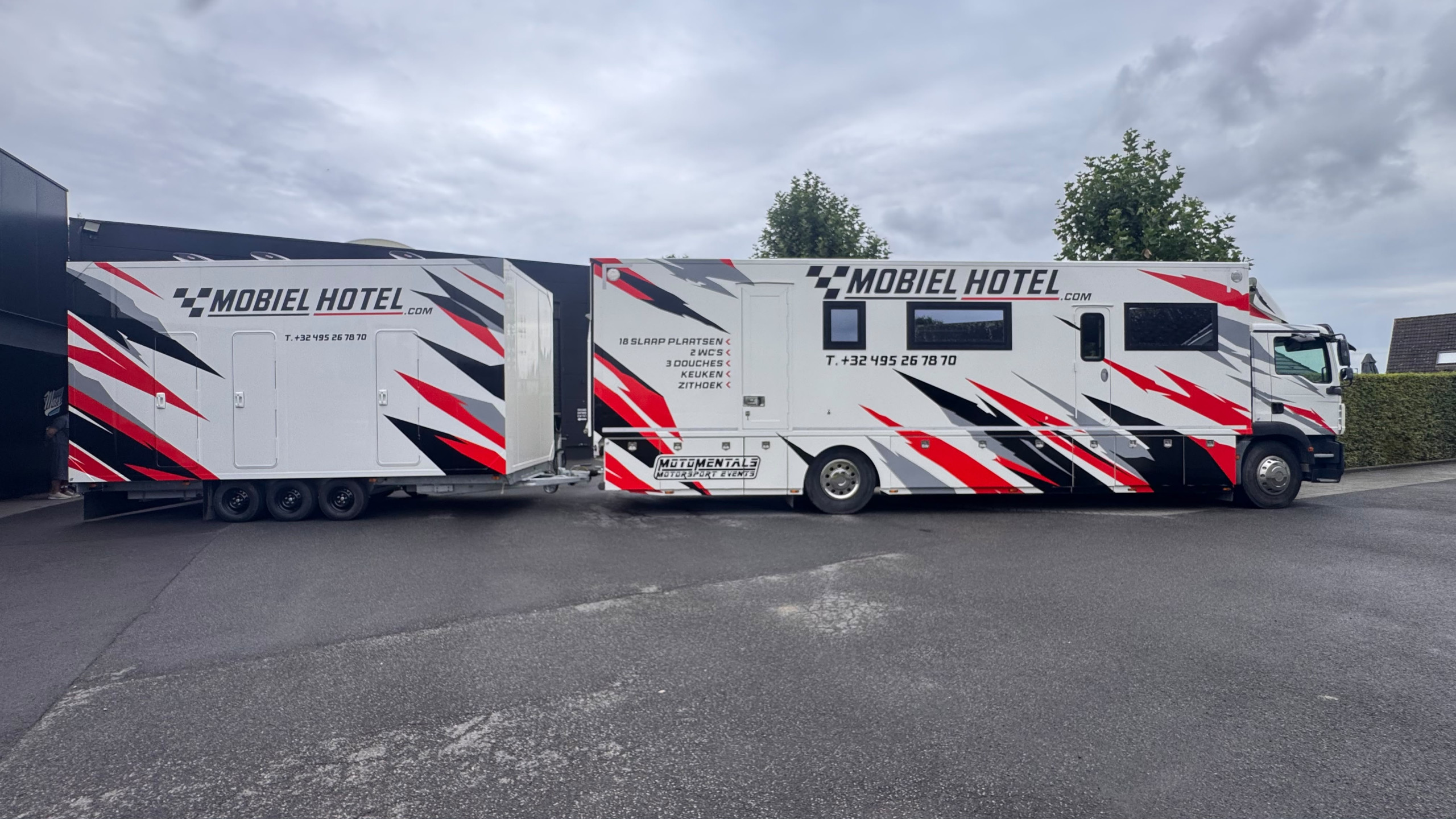 Het rijdend hotel van MotoMentals — binnenkant